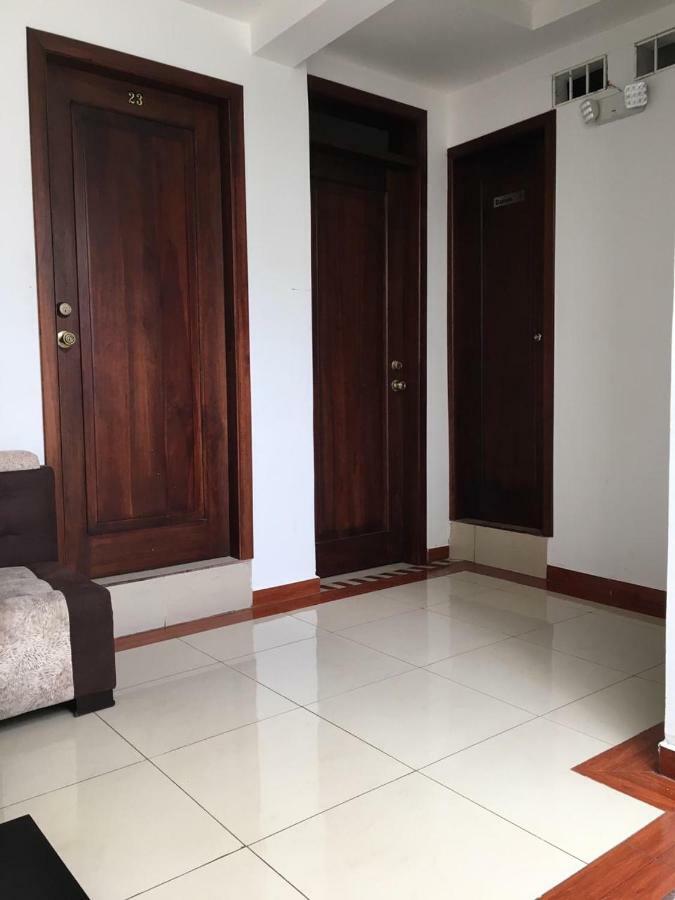El Mochilero Hostel Riobamba Ngoại thất bức ảnh