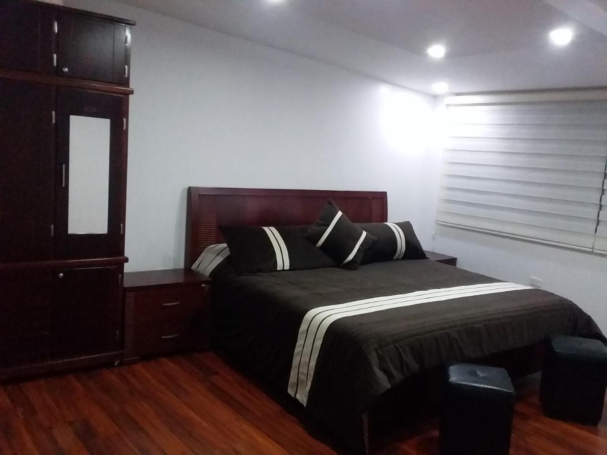 El Mochilero Hostel Riobamba Ngoại thất bức ảnh